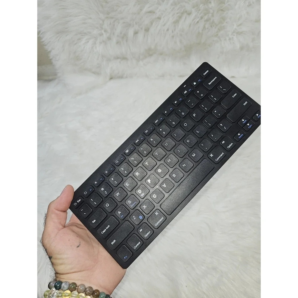 ANKER ULTRA COMPACT BLUETOOTH KEYBOARD A7726